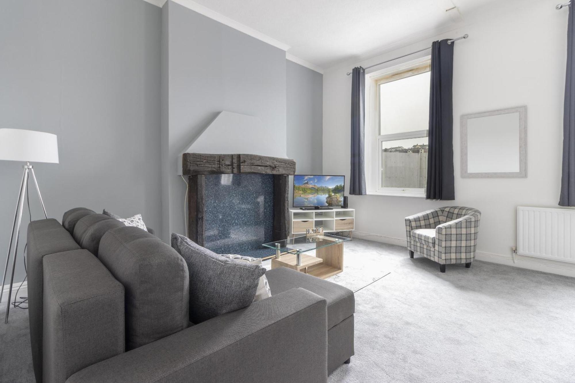 Ferienwohnung Alexandra - Large 3 Bed Perfect For Contractors, Free Parking, Fast Wifi And Great Value! Plymouth Exterior foto
