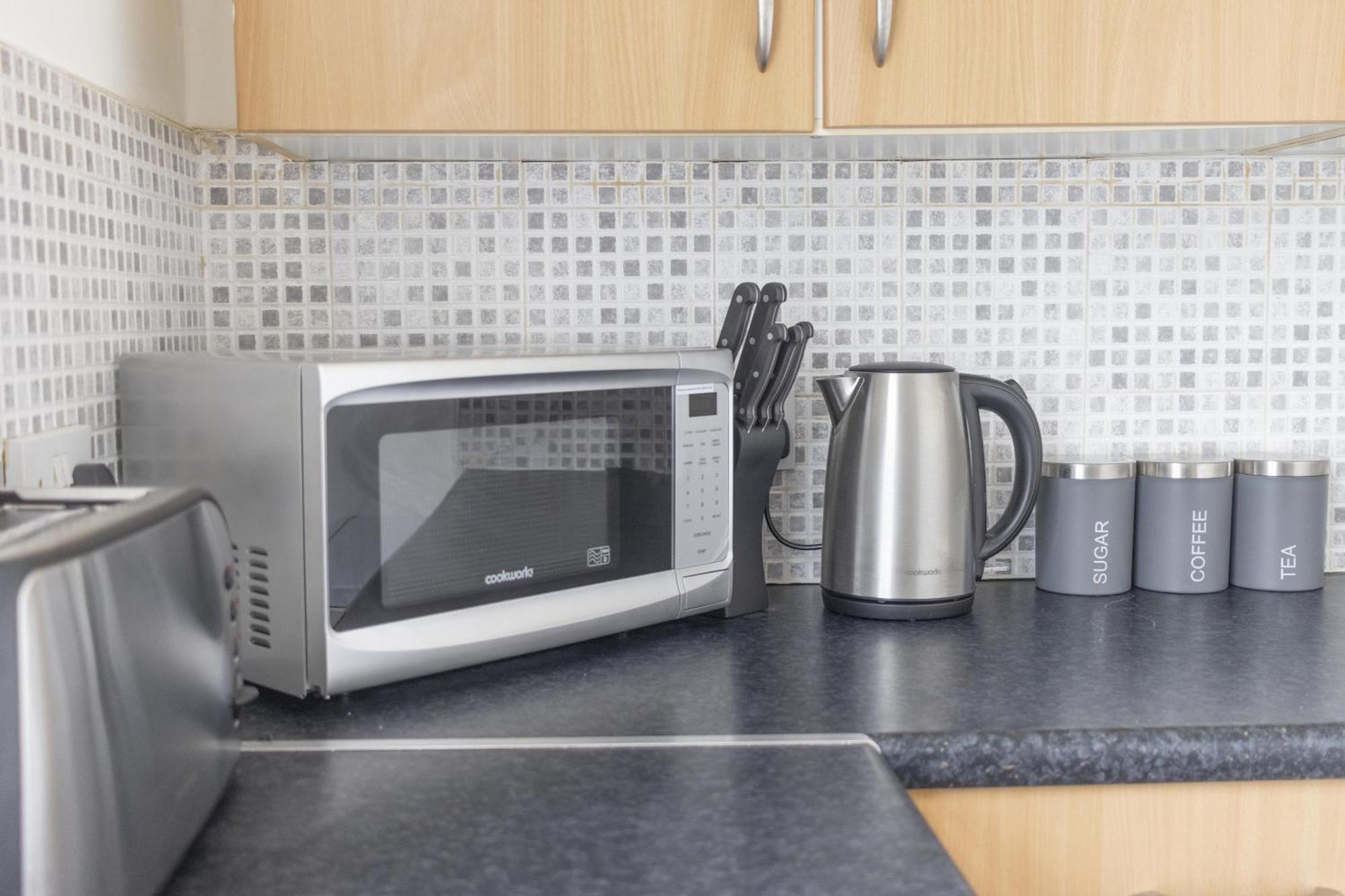 Ferienwohnung Alexandra - Large 3 Bed Perfect For Contractors, Free Parking, Fast Wifi And Great Value! Plymouth Exterior foto
